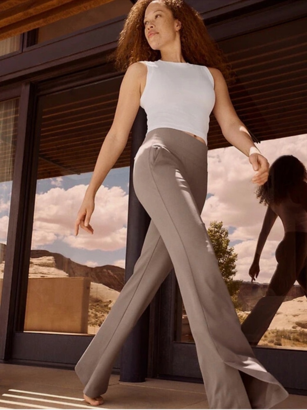 Athleta High Rise Venice Flare Pant, Pyrite Brown Pants Side Slits Elastic Waist